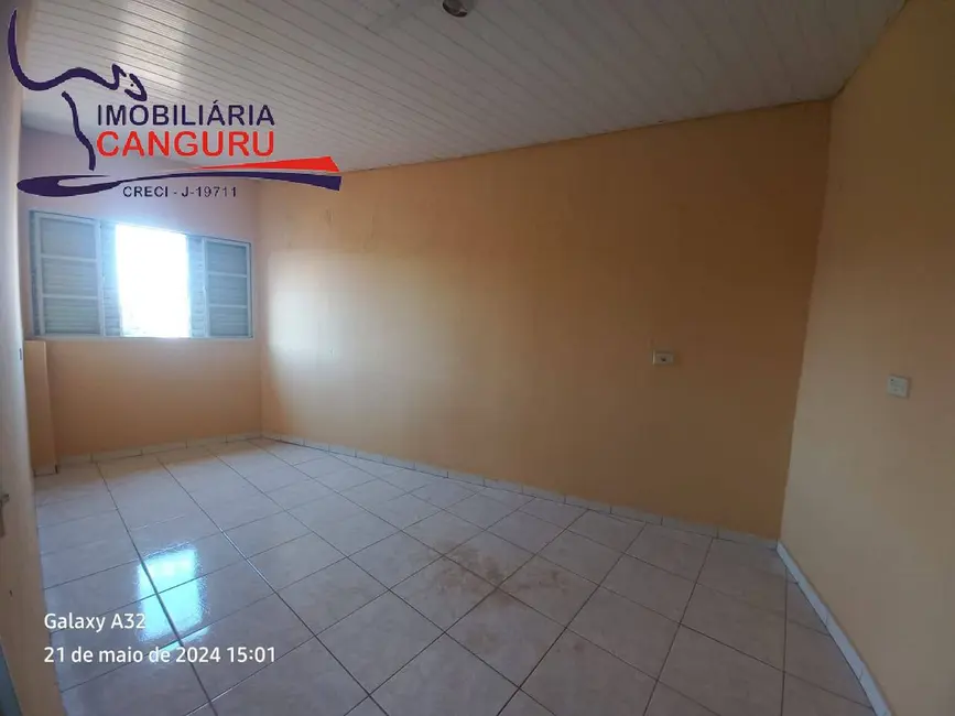 Foto 6 de Casa com 2 quartos para alugar em Piraju - SP