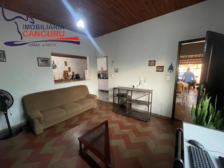 Foto 4 de Casa com 1 quarto à venda, 369m2 em Piraju - SP