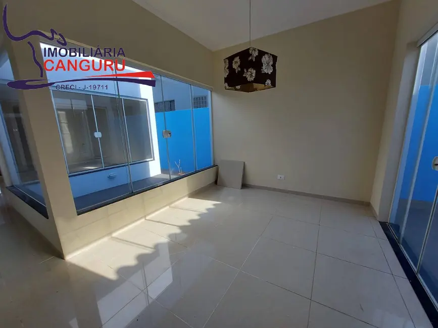 Foto 9 de Casa com 3 quartos à venda, 275m2 em Piraju - SP