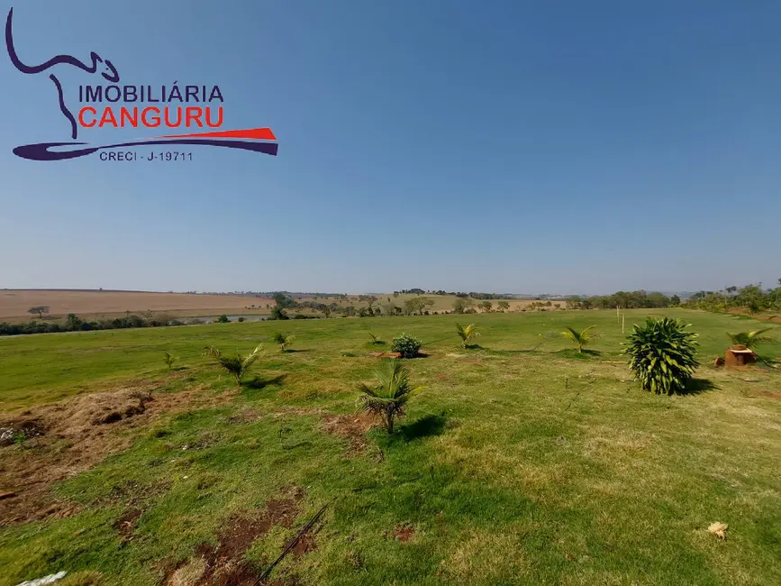 Foto 4 de Chácara com 3 quartos à venda, 48400m2 em Piraju - SP