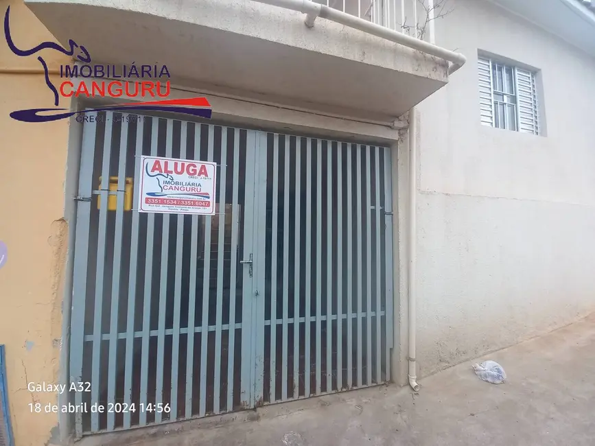 Foto 2 de Casa com 2 quartos para alugar em Piraju - SP