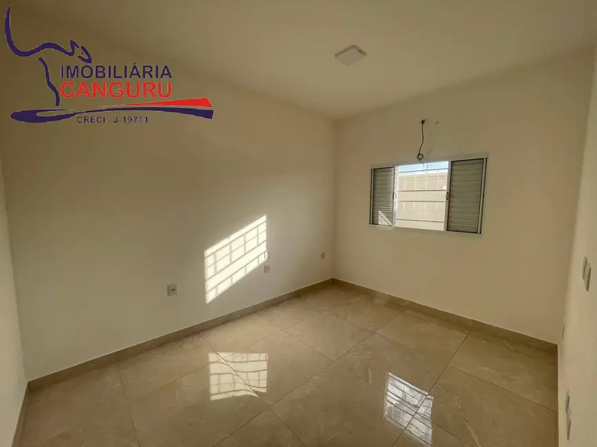 Foto 5 de Casa com 3 quartos à venda, 250m2 em Piraju - SP