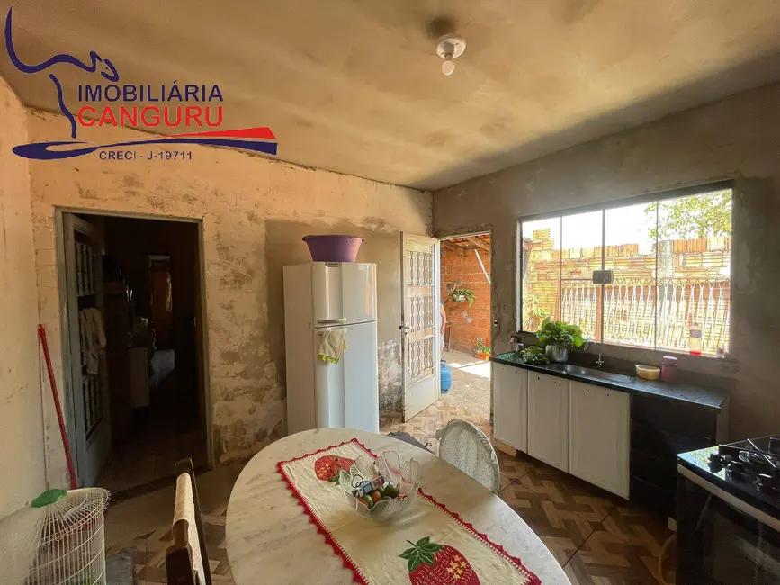 Foto 5 de Casa com 3 quartos à venda, 300m2 em Piraju - SP