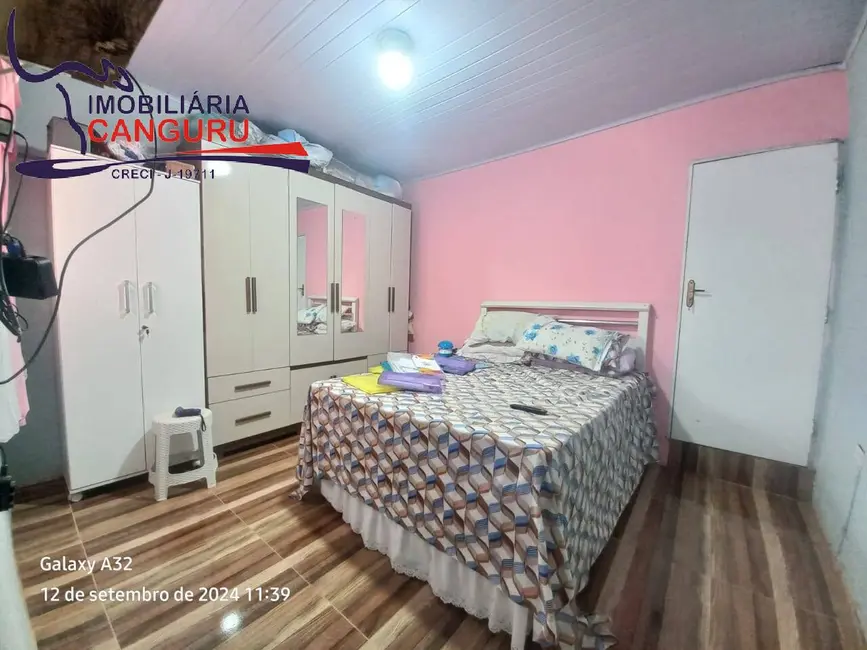 Foto 6 de Casa com 4 quartos à venda, 220m2 em Sarutaia - SP