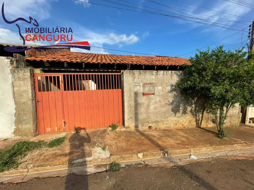 Foto 1 de Casa com 3 quartos à venda em Piraju - SP