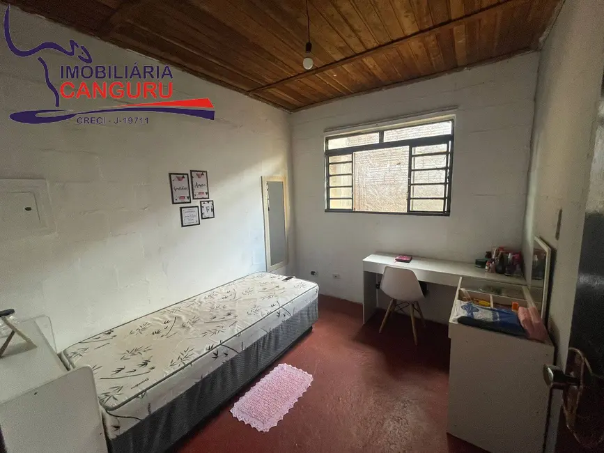 Foto 6 de Casa com 3 quartos à venda em Piraju - SP