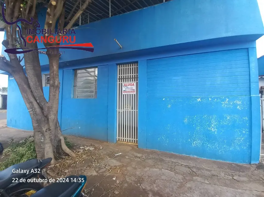 Foto 1 de Casa com 3 quartos para alugar em Piraju - SP