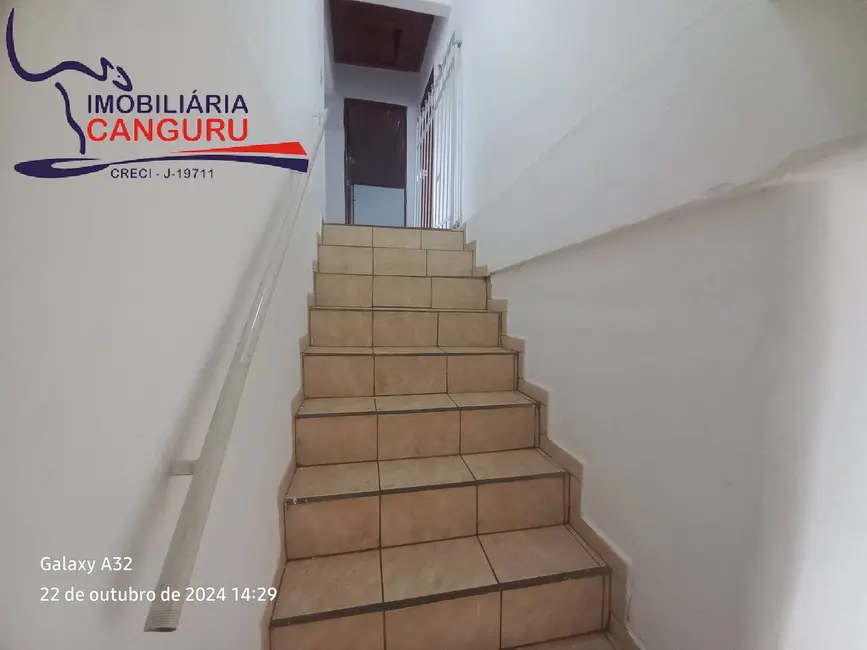 Foto 4 de Casa com 3 quartos para alugar em Piraju - SP