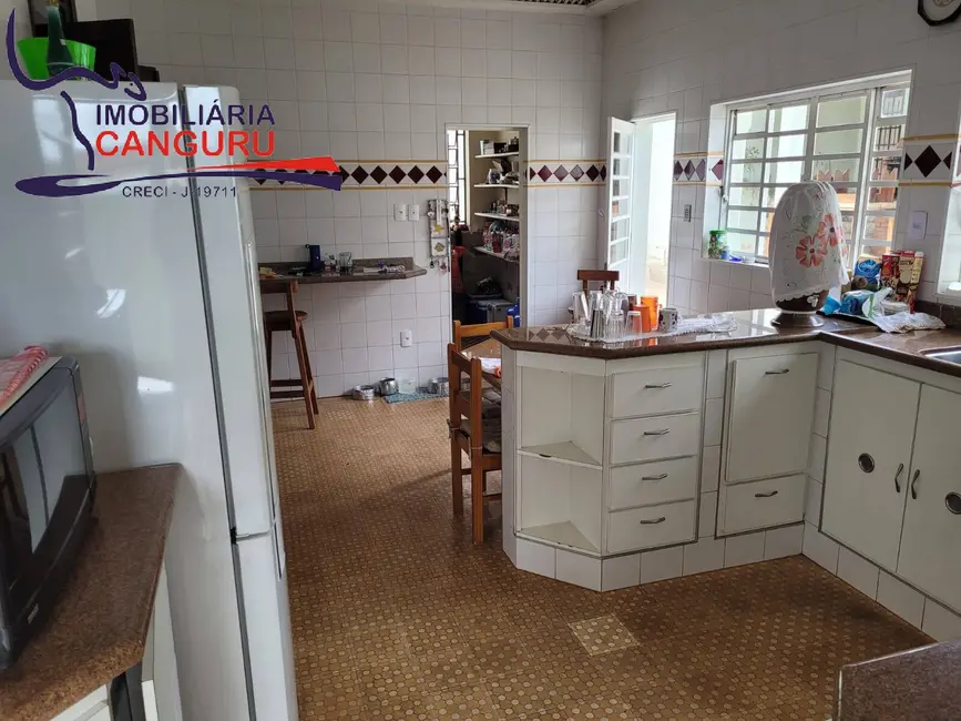 Foto 7 de Casa com 3 quartos à venda, 332m2 em Centro, Piraju - SP