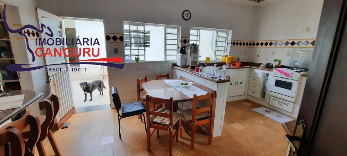 Foto 8 de Casa com 3 quartos à venda, 332m2 em Centro, Piraju - SP