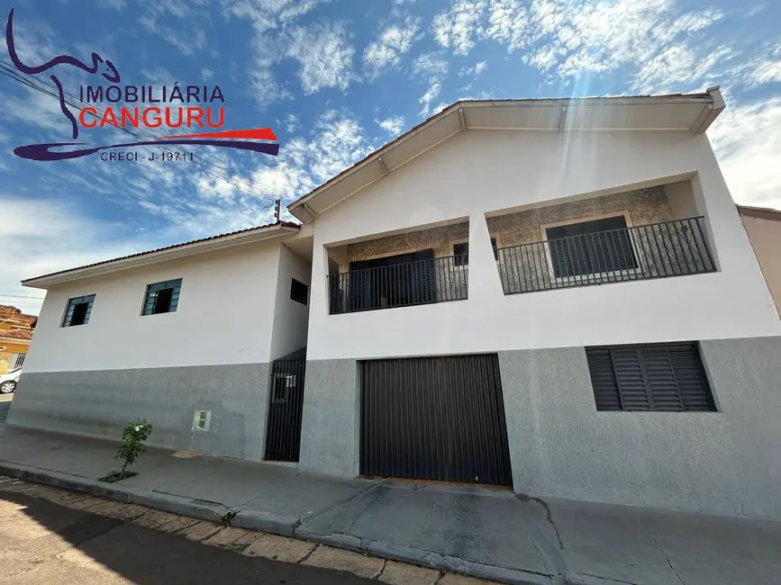 Foto 4 de Casa com 2 quartos à venda, 200m2 em Piraju - SP