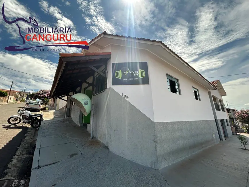 Foto 3 de Casa com 2 quartos à venda, 200m2 em Piraju - SP