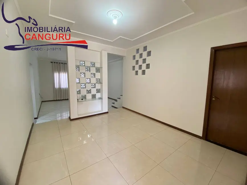 Foto 6 de Casa com 5 quartos à venda, 326m2 em Piraju - SP