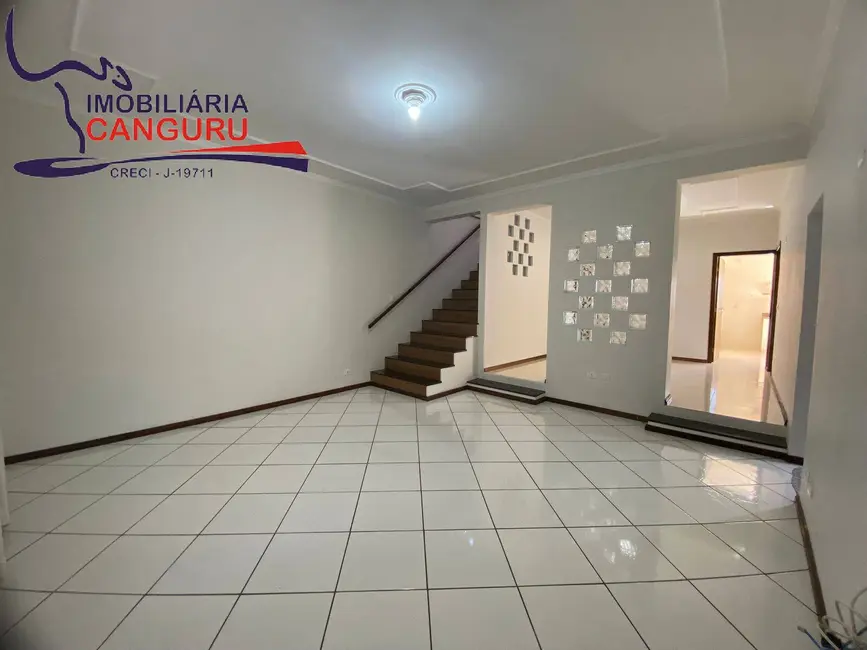 Foto 5 de Casa com 5 quartos à venda, 326m2 em Piraju - SP