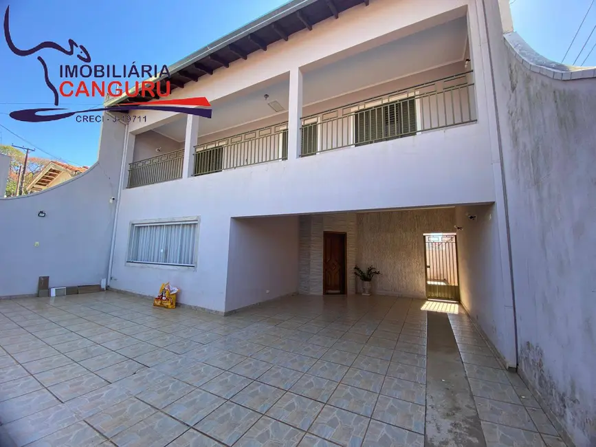 Foto 3 de Casa com 5 quartos à venda, 326m2 em Piraju - SP