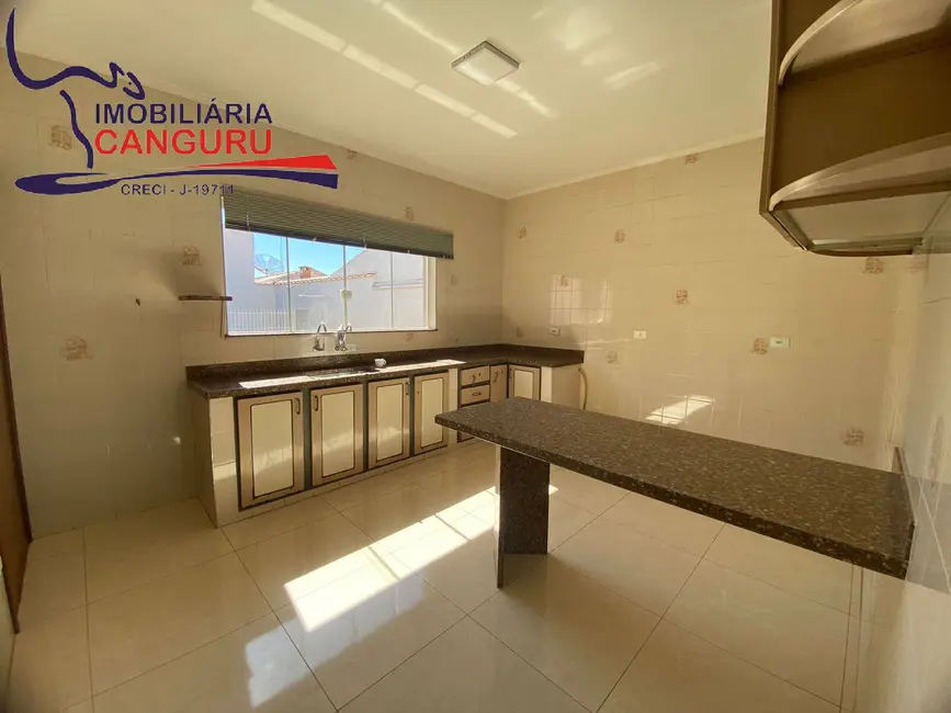 Foto 9 de Casa com 5 quartos à venda, 326m2 em Piraju - SP