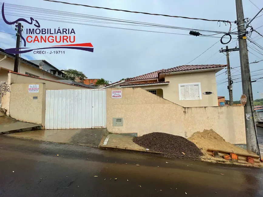 Foto 1 de Casa com 2 quartos à venda, 256m2 em Piraju - SP