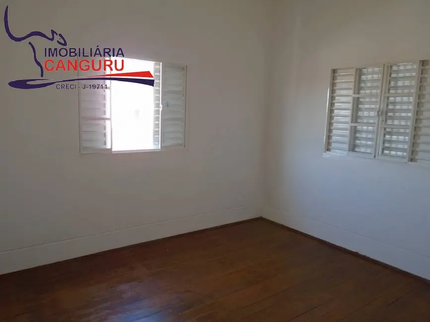 Foto 9 de Casa com 2 quartos à venda, 256m2 em Piraju - SP