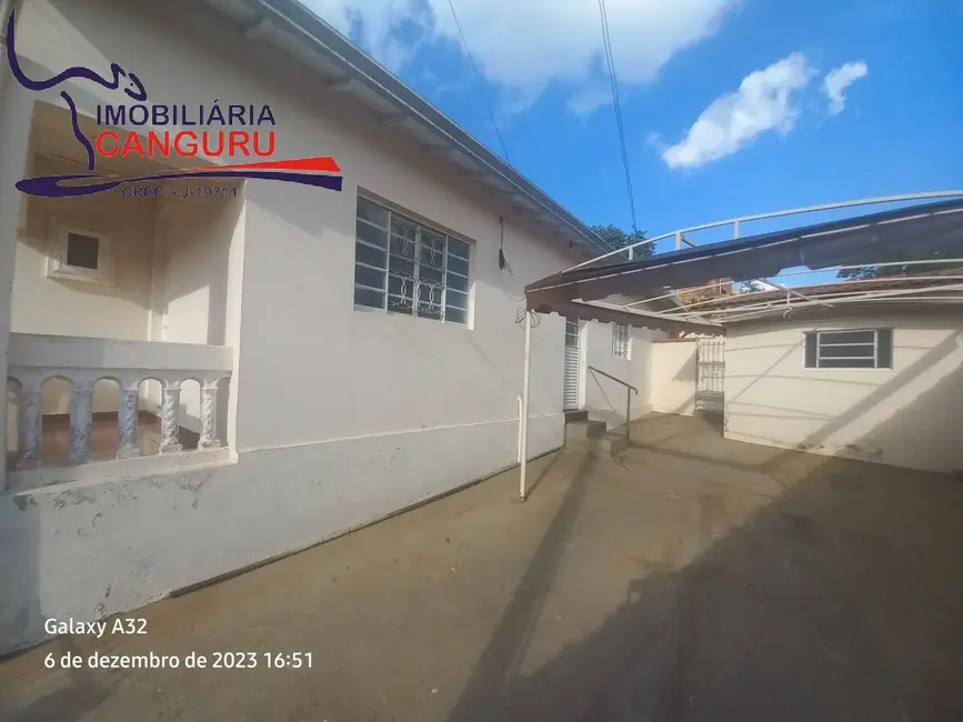 Foto 2 de Casa com 3 quartos à venda, 240m2 em Piraju - SP