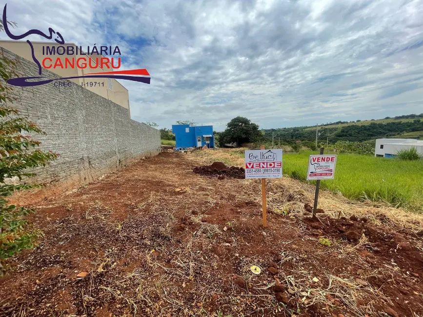 Foto 1 de Terreno / Lote à venda, 169m2 em Piraju - SP