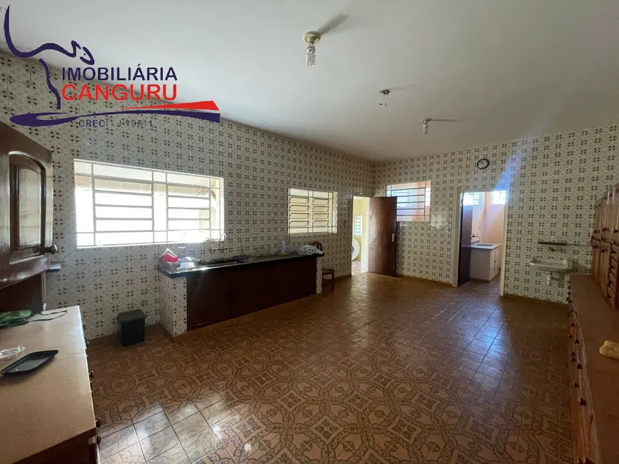 Foto 8 de Casa com 4 quartos à venda, 825m2 em Centro, Piraju - SP