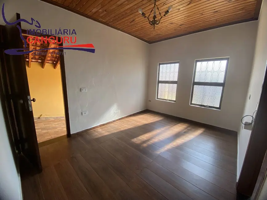 Foto 5 de Casa com 3 quartos para alugar em Piraju - SP