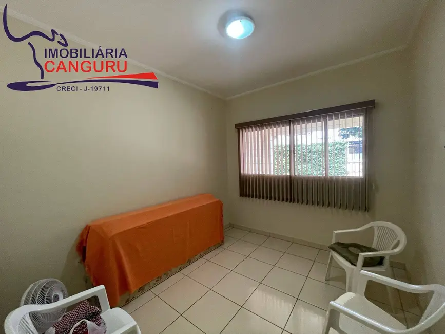 Foto 7 de Casa com 3 quartos à venda, 324m2 em Piraju - SP