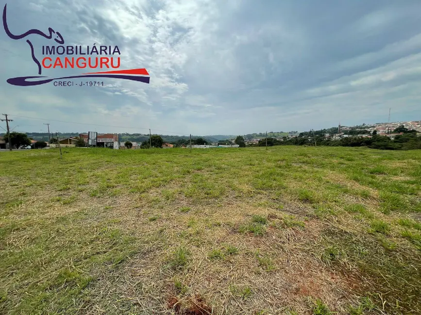 Foto 4 de Terreno / Lote à venda, 396m2 em Piraju - SP
