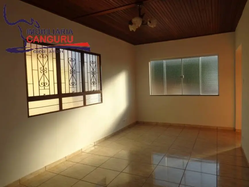 Foto 8 de Casa com 3 quartos à venda, 400m2 em Piraju - SP
