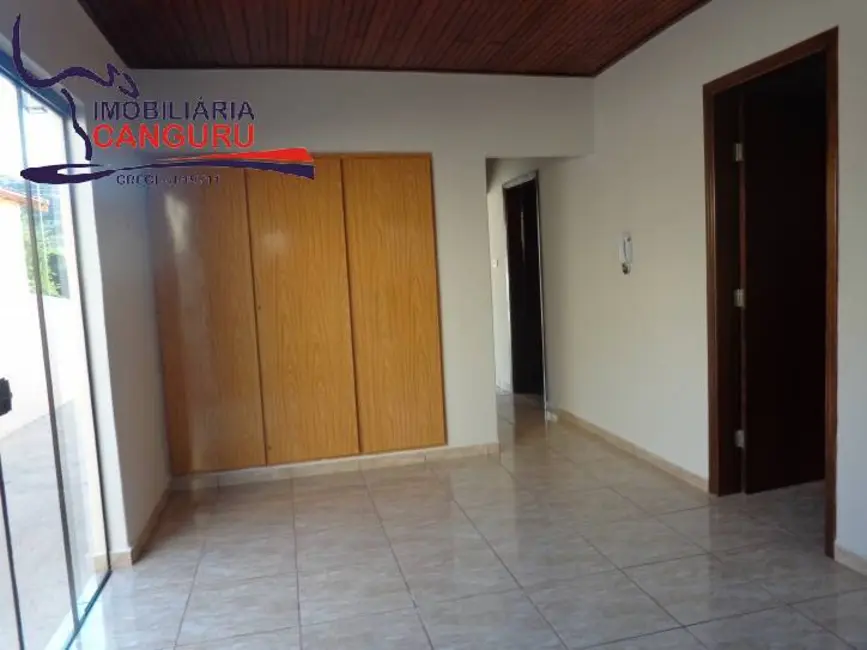 Foto 16 de Casa com 3 quartos à venda, 400m2 em Piraju - SP