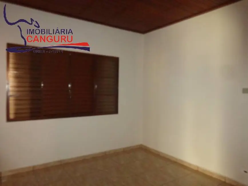 Foto 11 de Casa com 3 quartos à venda, 400m2 em Piraju - SP