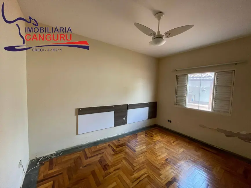 Foto 8 de Casa com 2 quartos à venda, 300m2 em Piraju - SP