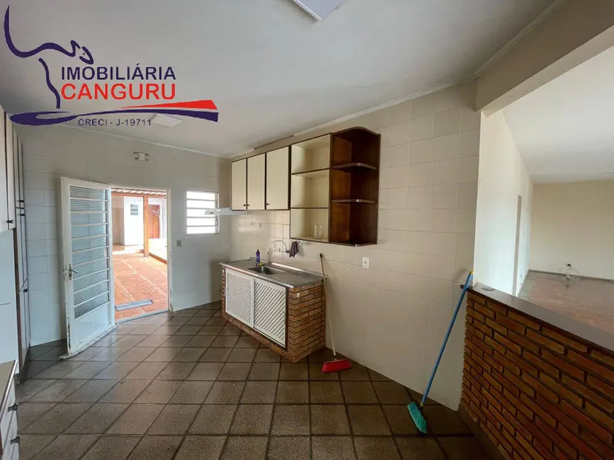 Foto 7 de Casa com 2 quartos à venda, 300m2 em Piraju - SP
