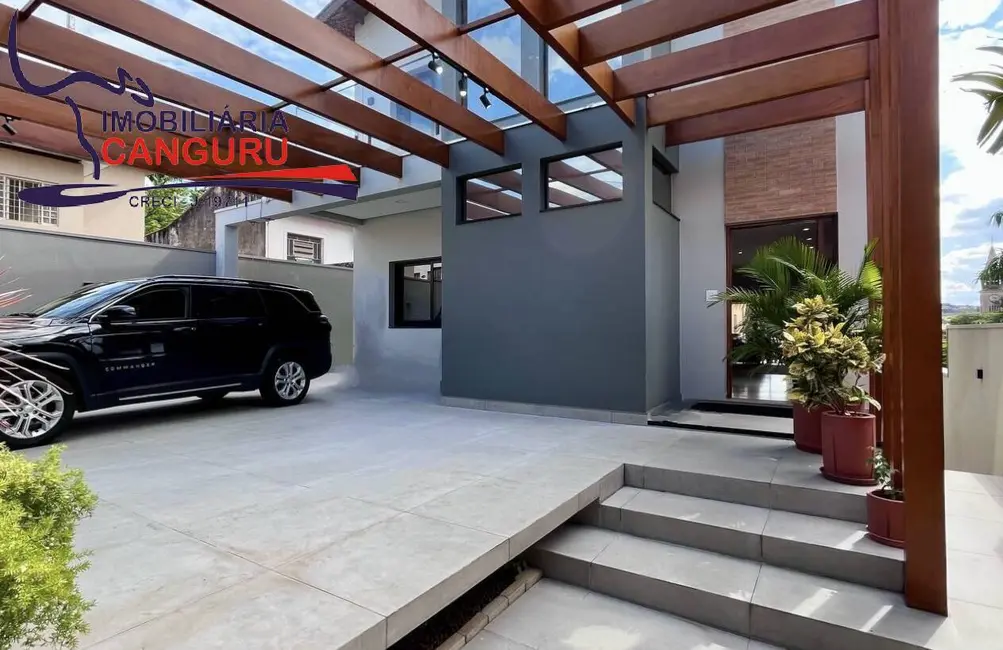 Foto 2 de Casa com 4 quartos à venda, 546m2 em Centro, Piraju - SP