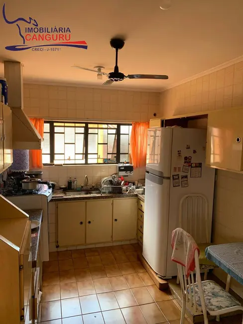 Foto 9 de Casa com 4 quartos à venda, 672m2 em Piraju - SP