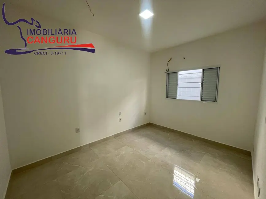 Foto 7 de Casa com 3 quartos à venda, 250m2 em Piraju - SP