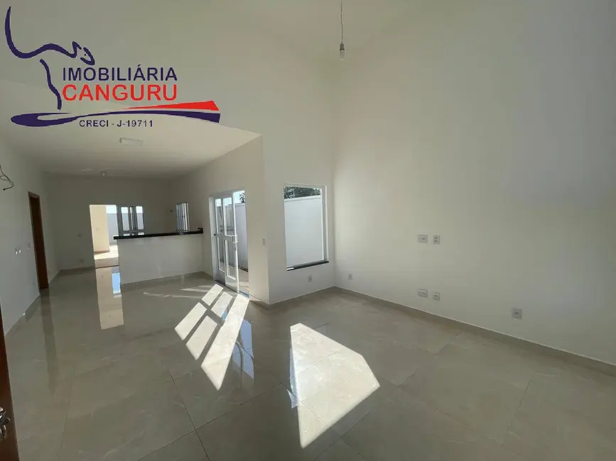 Foto 4 de Casa com 3 quartos à venda, 250m2 em Piraju - SP