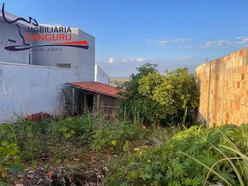 Foto 3 de Terreno / Lote à venda, 200m2 em Piraju - SP