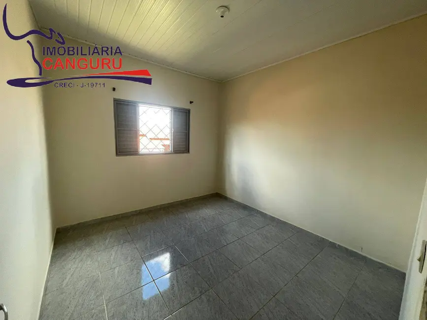 Foto 4 de Casa com 1 quarto para alugar, 250m2 em Piraju - SP