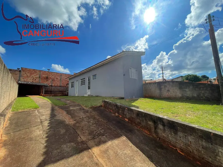 Foto 2 de Casa com 1 quarto para alugar, 250m2 em Piraju - SP