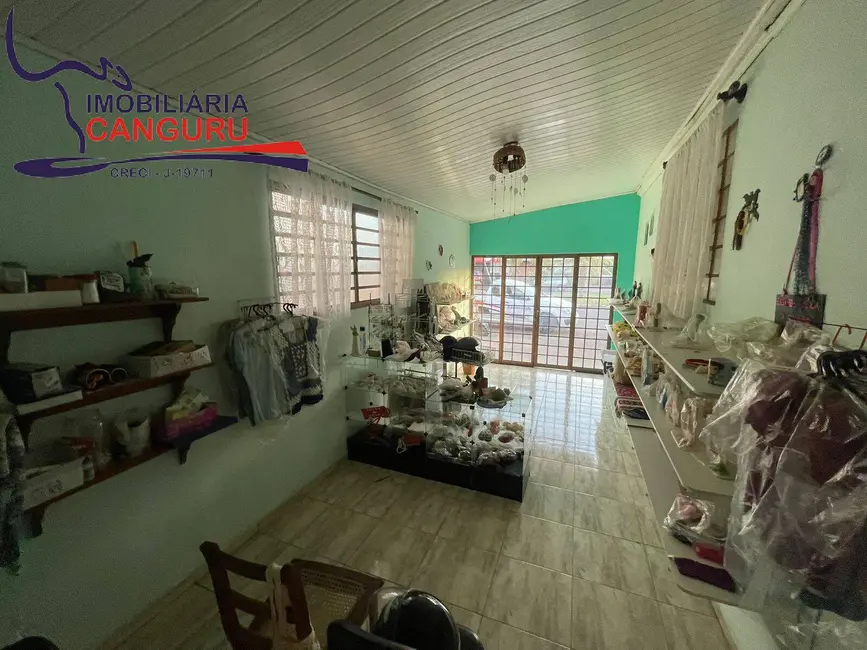 Foto 5 de Casa com 3 quartos à venda, 271m2 em Piraju - SP