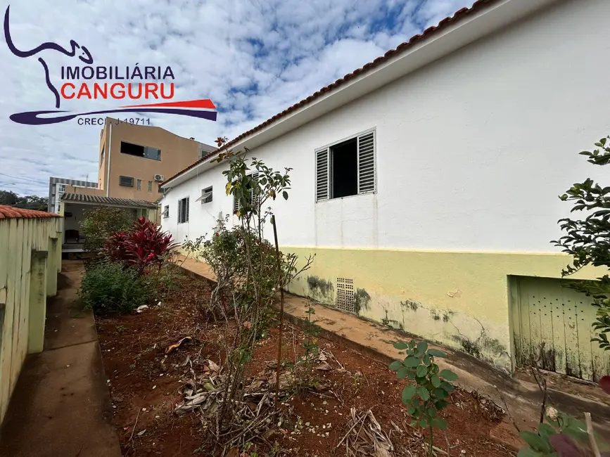 Foto 36 de Casa à venda, 328m2 em Centro, Piraju - SP