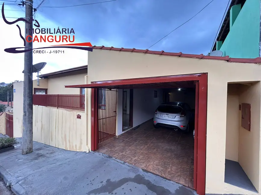 Foto 1 de Casa com 3 quartos à venda, 315m2 em Piraju - SP
