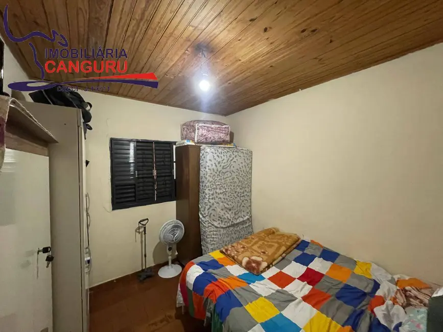 Foto 9 de Casa com 2 quartos à venda, 198m2 em Piraju - SP