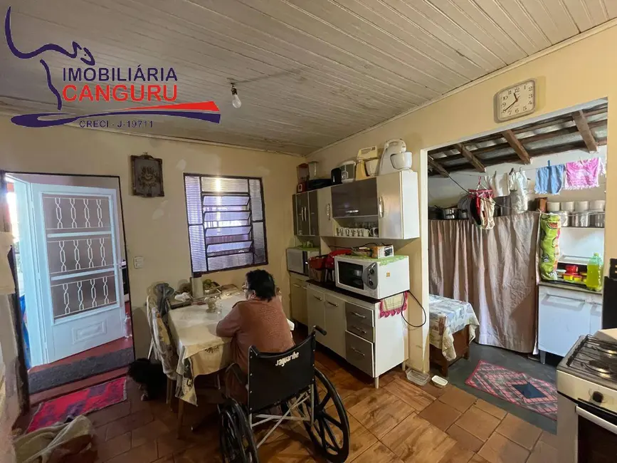 Foto 7 de Casa com 2 quartos à venda, 198m2 em Piraju - SP