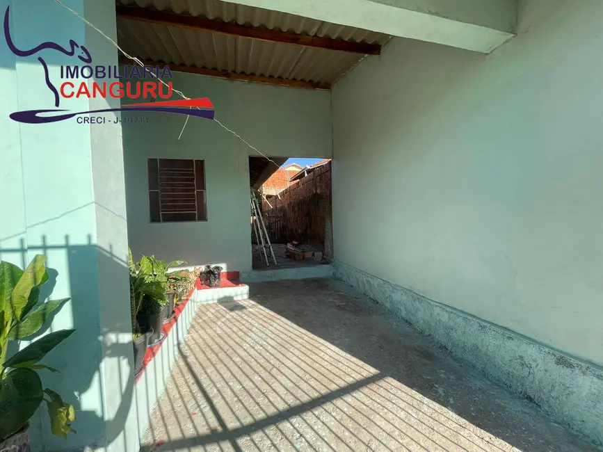 Foto 3 de Casa com 2 quartos à venda, 198m2 em Piraju - SP