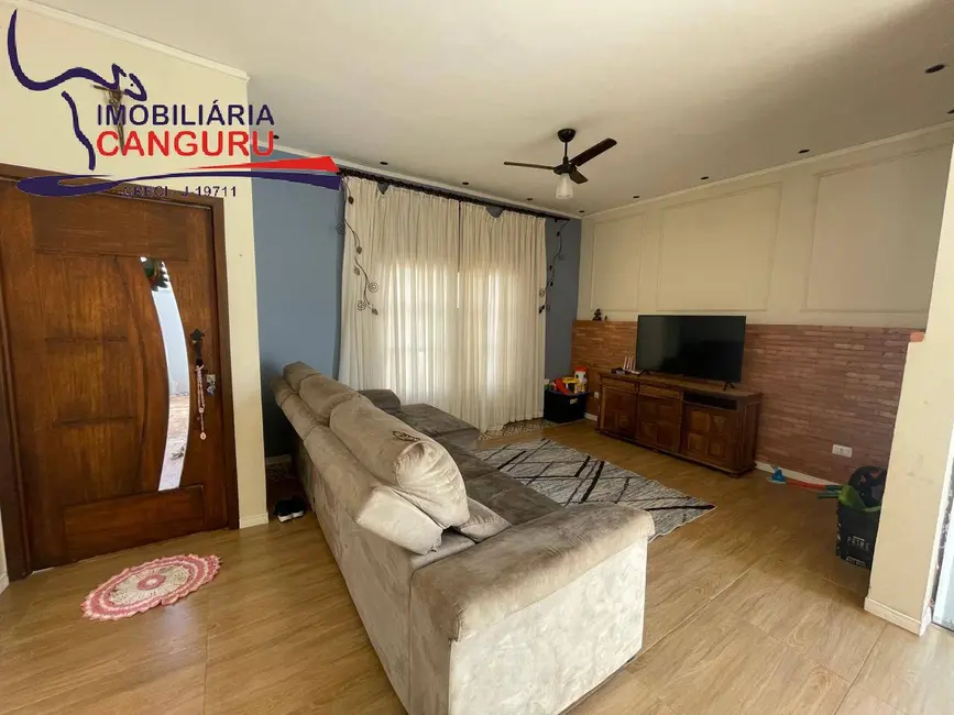 Foto 6 de Casa com 2 quartos à venda, 300m2 em Piraju - SP