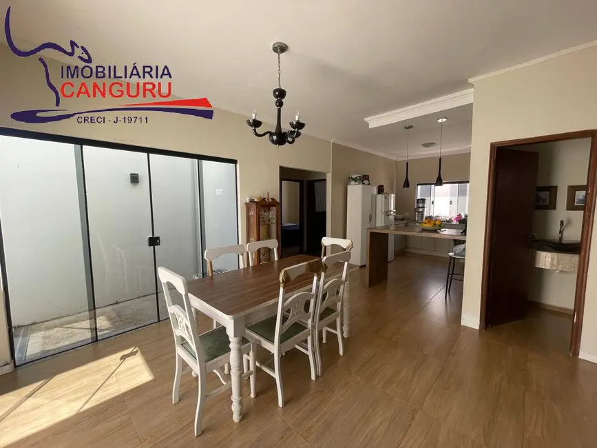 Foto 7 de Casa com 2 quartos à venda, 300m2 em Piraju - SP