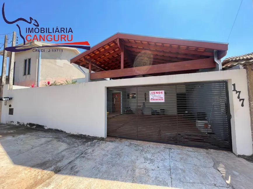 Foto 1 de Casa com 2 quartos à venda, 300m2 em Piraju - SP