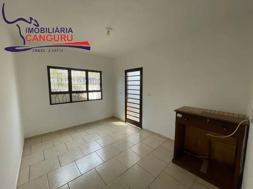 Foto 4 de Casa com 3 quartos à venda, 242m2 em Piraju - SP